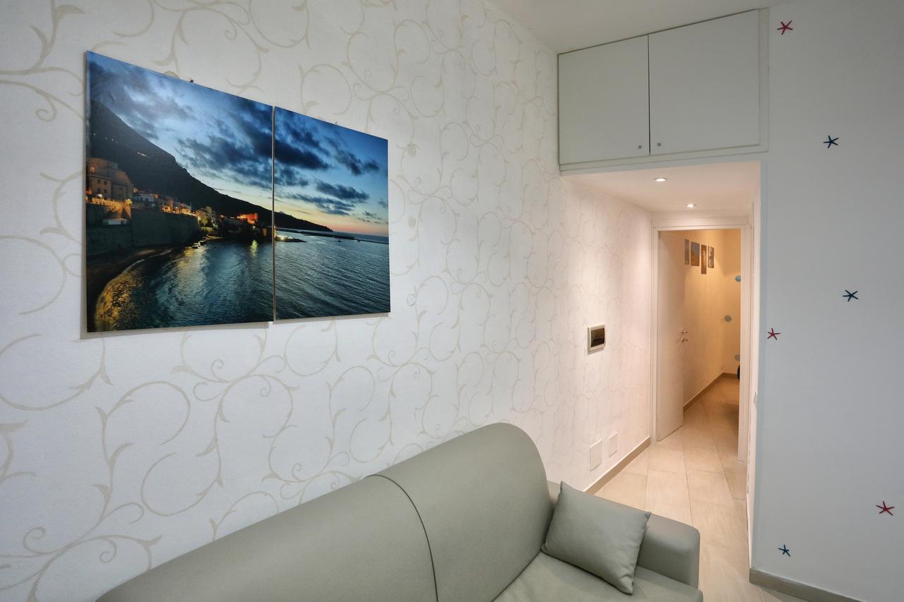 カステッランマーレ・デル・ゴルフォCasa Le Nereidiアパートメント エクステリア 写真